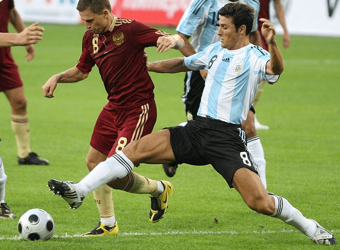 5 atributos que todo lateral debe tener